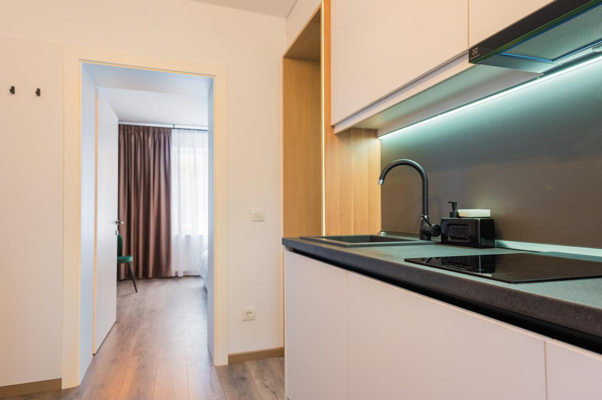 Fun House - Comfortable Stay With Garden And Near Parking Braşov Exterior foto